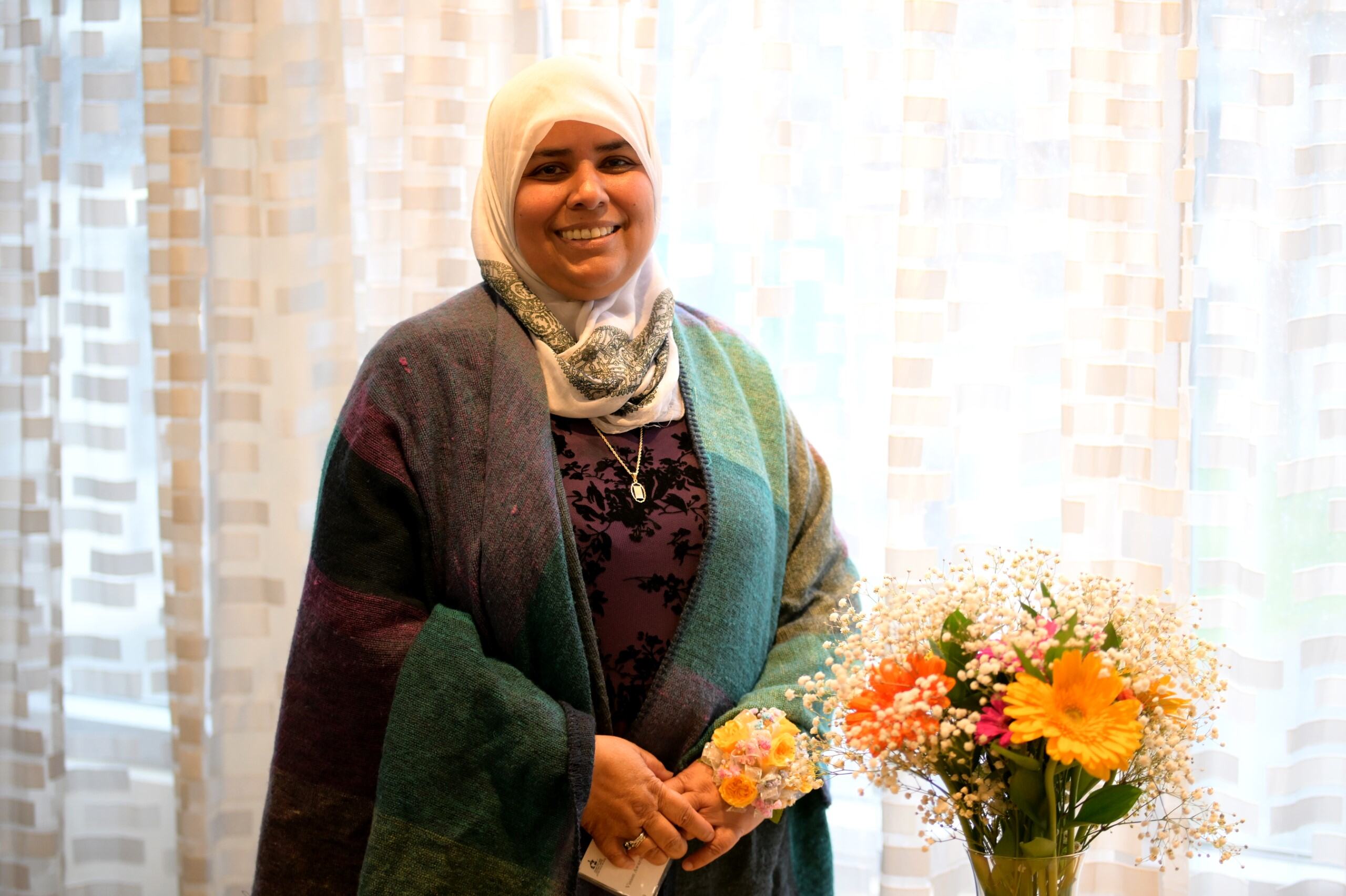 Aida with flowers