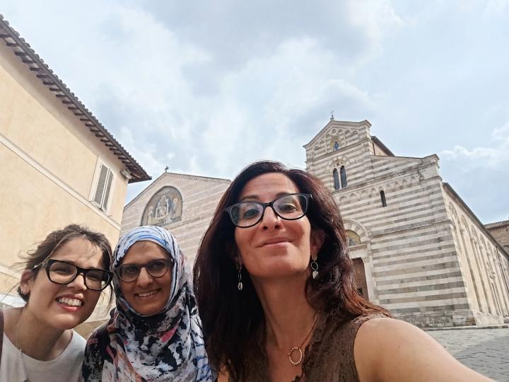 Hina, Fauzia, Elena