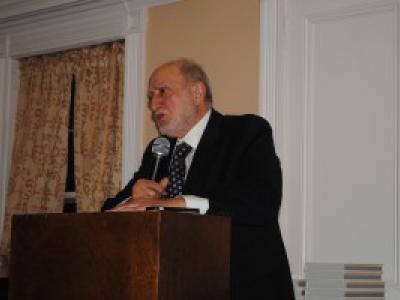 Hisham Altalib